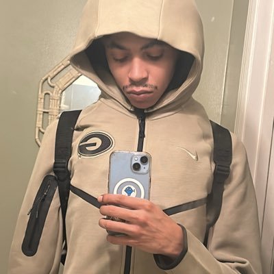 eddiegianni's profile picture. 