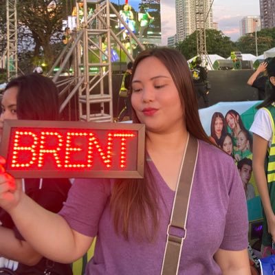 mikmiknibrenty's profile picture. Duo4life 💜