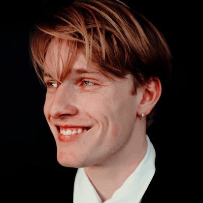 ncbodynocrime's profile picture. come to me. come to me. a guardian angel, a spirit of comfort, a spirit of any celestial sphere, anything, hear my call. ⠀ ⠀⠀ ⠀ ｡ ⠀ ｡ ⠀ ｡ ⠀⠀ 𓆗 ⠀⠀