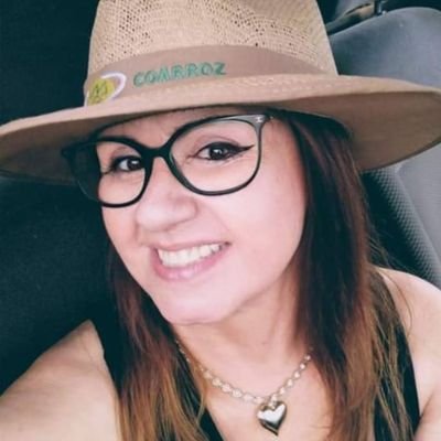 DeEnira's profile picture. 💋