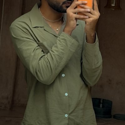 lost_aadmi's profile picture. 