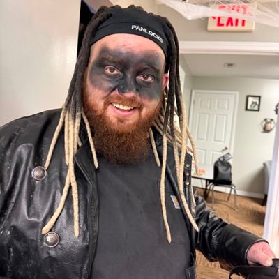 DevinWh02944984's profile picture. 