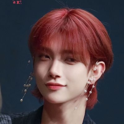 selenaphos's profile picture. 