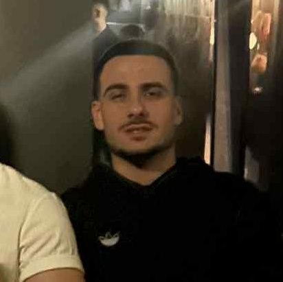 _martoot's profile picture. observation specialist, computer science student
BVB ◆ Warriors ◆ Ferrari.