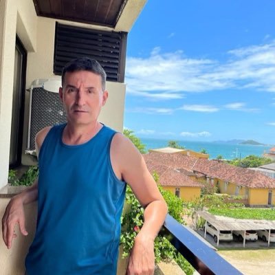 DiegoGrassino1's profile picture. Hincha y socio de Boca Juniors. Docente.