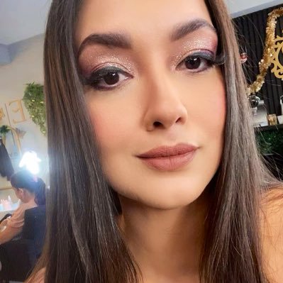 nanamnese's profile picture. Não respondo DM. Viciada em caribe!