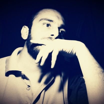 Zolfchalipa's profile picture. کنون که صاحب مژگان شوخ و چشم سیاهی
نگاه دار دلی را که برده‌ای به نگاهی... 
🌺سرباز🌺
💌شاعر💌
✍️دلنوشته✍️