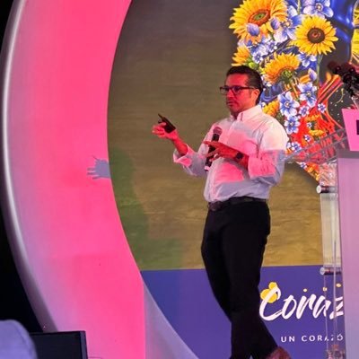 DanielSierraLM's profile picture. Internal Medicine | Cardiology | Critical Care Echocardiography | ACVC | #HeartFailure #CardioOnc | #CCU #EchoFirst | 🔺#LFC #YNWA🔺| ⚕️ | 🎧 🫀🎧 | 🇲🇽 |