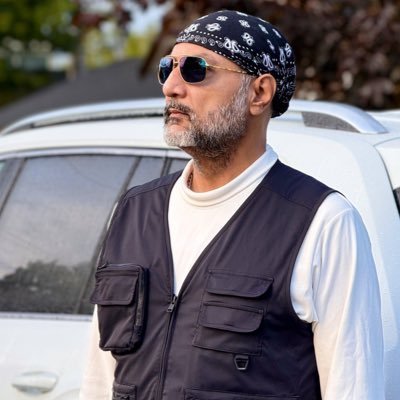 Arun_Kaku05's profile picture. I belong to no religion, my religion is love, every heart is my temple. If religion teaches to hate,I'm ready to drop mine #JustSaying ❤️