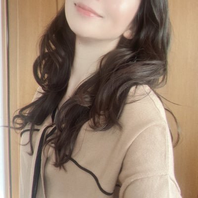 4fYq3xYt7yH7Cq9's profile picture. 誠実な人でありたいと思っています。六大学経済学部卒。人生の舵は自分で切ってきました。