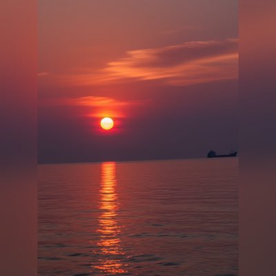 seafarernavy's profile picture. 😞