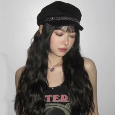 sophiamijona's profile picture. multifandom !