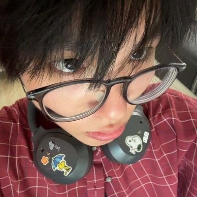 kyungcatz's profile picture. 