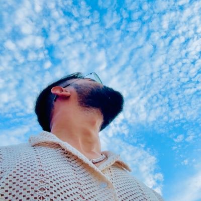 QuietTrailTales's profile picture. Says little. Thinks too much.