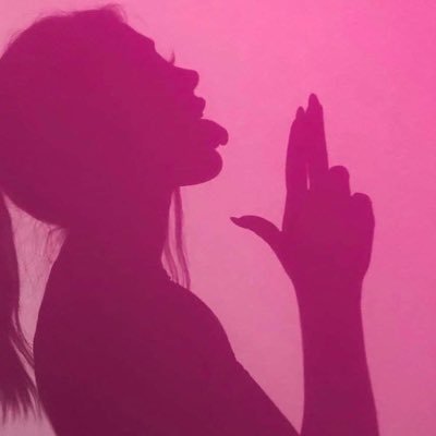 badassseller's profile picture. 