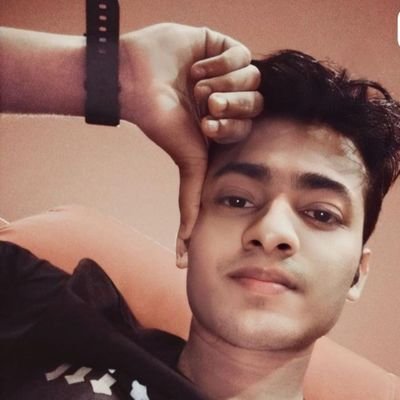 deelip__pandey's profile picture. Future lawyer | Advocating for fiscal responsibility ⚖️💰.