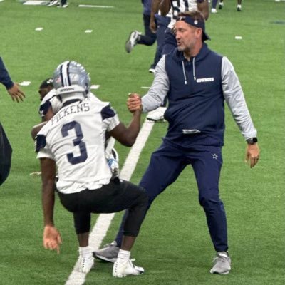 SoftlyAugust's profile picture. 🇵🇸suffering and misery to zionists | only white supremacists believe in RBSDM | QBs don’t deserve their contracts