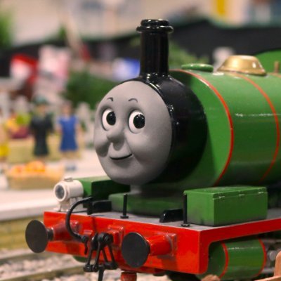 10mmThomas's profile picture. Hullo! 

I made a page exclusively to share images/updates on my gauge 1 replicas of Thomas the Tank Engine characters. Thanks for stopping by!