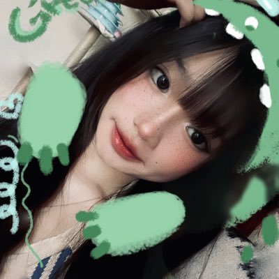 yvissante's profile picture. i enjoy posting pictures, hehe