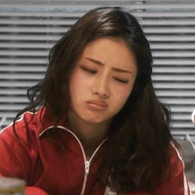 SOSLuluzeira's profile picture. falo sobre doramas, tenho opiniões impopulares, sou hater de drama procedural, amante de personagens com desvio de caráter e amante do kim muyeol e kang dongwon