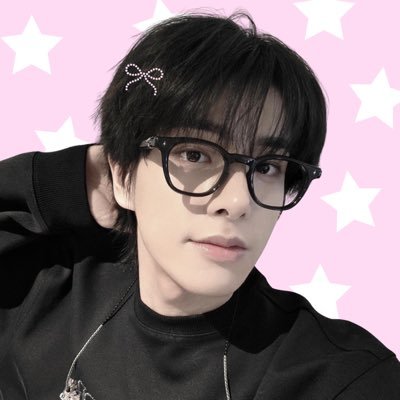 jakelette's profile picture. in my jake era 🎀🐈‍⬛♡