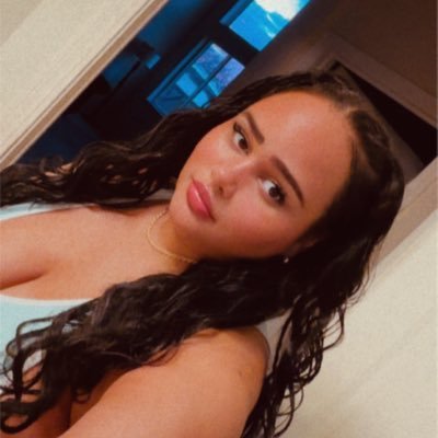 jennahs_jennah's profile picture. brightness ❤️ out now! songs on tiktok, spotify, instagram and soundcloud and in my heart 4 ever https://t.co/3X4cZETDjf