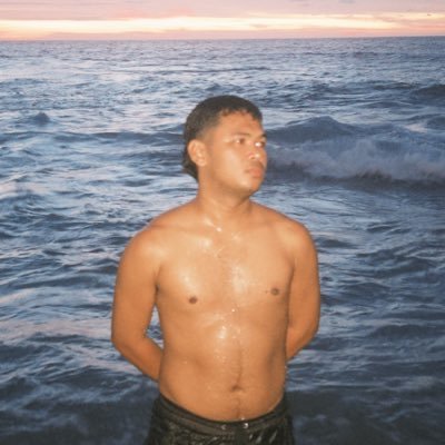 kuyaakeem's profile picture. he/him | ♏ | F•R•I•E•N•D•S SEASON 9 EP 18 9:08 | IG NSFW @skeem.py @kuyakeeem • edsa xxtra dragdad manager(ish) •