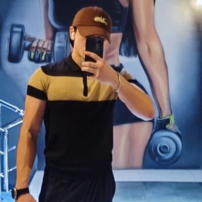 shohrukhbek0406's profile picture. 