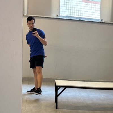 enrqsta's profile picture. 