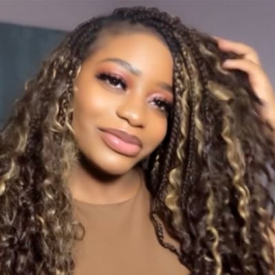 seachels__'s profile picture. 