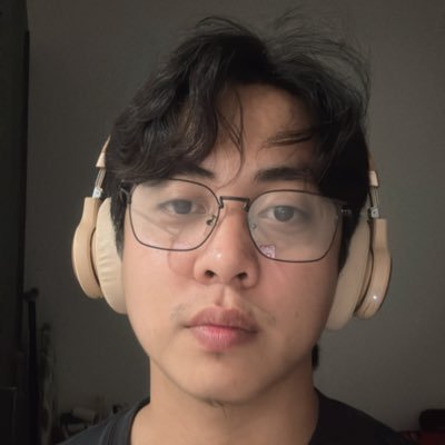 jumboborat's profile picture. hatdog