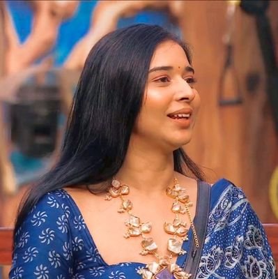 GuduriRC04's profile picture. @AlwaysRamcharan @priyankaamohan  ♥ ❤