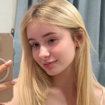 mariegsh's profile picture. bonita, descolada e alcoólatra / postando baboseiras e também utilidades 🧚🏼