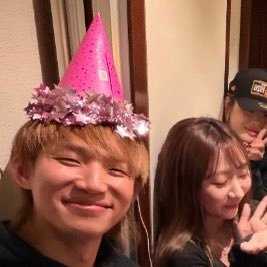 bxnnyb0yy's profile picture. she/her . daesung fanatic . #1 夢の蕾 + dear friends + intro (君へ) + 想い募って fan . i draw shitty art