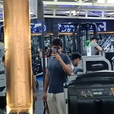 benzofenol's profile picture. holaaaaa