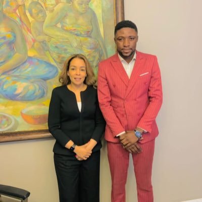 BarvyBossy's profile picture. Marketeur de formations📹 , brigade numérique de madame la sénatrice ANNE MBUGUJE 🥰