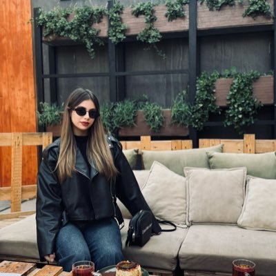 hastisadriii's profile picture. 