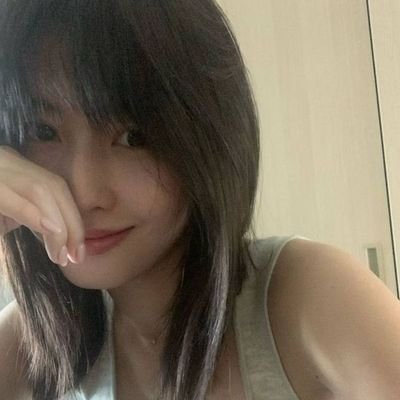 hyvalev's profile picture. 