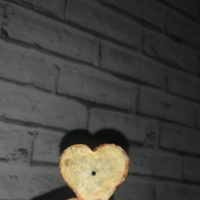 Buiruc's profile picture. I have no enemies. You have no enemies. We can all be friends!. Spread love and positivity to each other! 🇵🇸 🏴󠁧󠁢󠁳󠁣󠁴󠁿