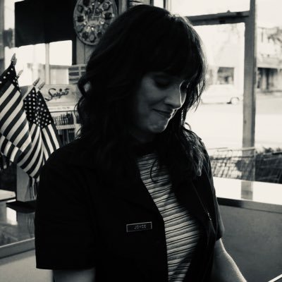 weblusions's profile picture. oomf me up