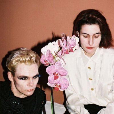 offerrings's profile picture. i collect, listen, read, watch & write. a diary. @gregg_tomlettes