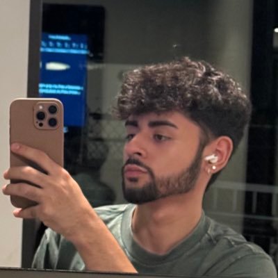 L_unaaa's profile picture. 🍁┊ 𝐬𝐩𝐨𝐨𝐤𝐲 𝐬𝐳𝐧 is over