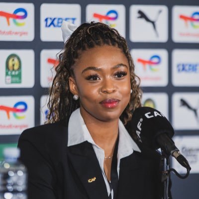 SnezzyMbatha's profile picture. Umusa kaNkulunkulu ✝️=❤️|Sports broadcaster | Sports Media Officer ⚽| @UFSweb alumna 👩🏾‍🎓| CFC💙