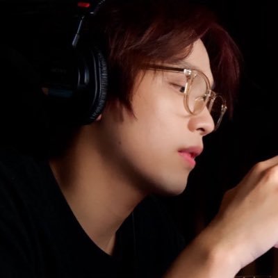 thamraide's profile picture. 