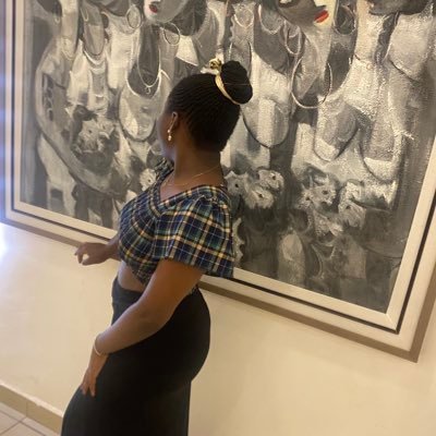 Chigborunkpam's profile picture. you got burnt yeah? I can't help it sometimes|| Kafka Enthusiast || chronic melancholic|| I DO PANIC ALOT|| Icarus laughed as he fell