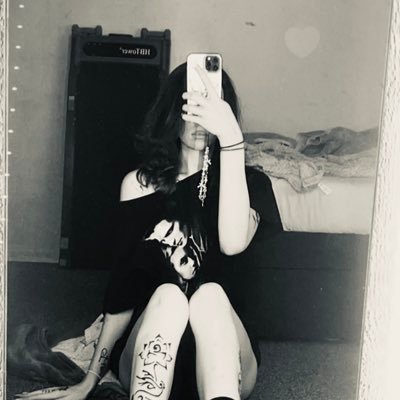 caloriexcafe's profile picture. #edtwt ~ notebook 🏹 ˚.𖥔˚ 6teen! | ifb! | non edtwt dni 𝜗ৎ high sw | binge/res asylum | ugw:47kg |humiliation ritual |180cm |