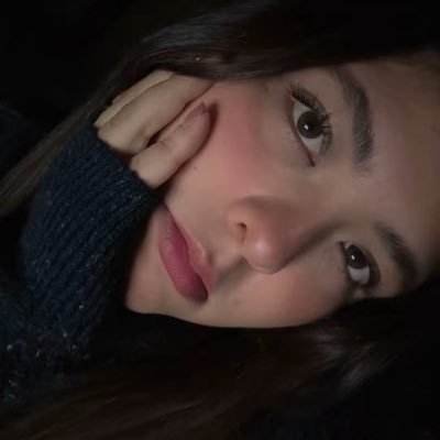 _laferje's profile picture. Escribo muchas cosas y no todas tienen sentido o significan algo (¿o si?). 🌞 
Encuéntrame en @ladesveladamx 👁️🌙