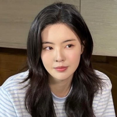 forsunbean's profile picture. #이선빈 ♡
