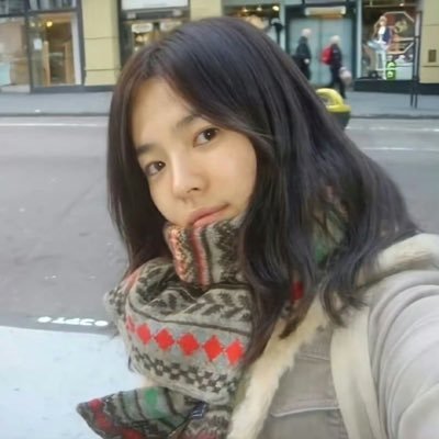 Szzzz11_'s profile picture. 