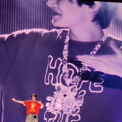 yoonminsito's profile picture. 𝘈𝘮𝘢𝘯𝘥𝘰 𝘢 𝘉𝘢𝘯𝘨𝘵𝘢𝘯 𝘺 𝘢 𝘋𝘪𝘰𝘴 𝘤𝘢𝘥𝘢 𝘷𝘦𝘻 𝘮𝘢́𝘴. ┆𝘏𝘢𝘷𝘪𝘯𝘨 𝘢 𝘥𝘳𝘦𝘢𝘮 𝘪𝘴 𝘵𝘩𝘦 𝘣𝘦𝘴𝘵 𝘸𝘢𝘺 𝘵𝘰 𝘣𝘦 𝘩𝘢𝘱𝘱𝘺.┆🏳‍🌈┆☪︎